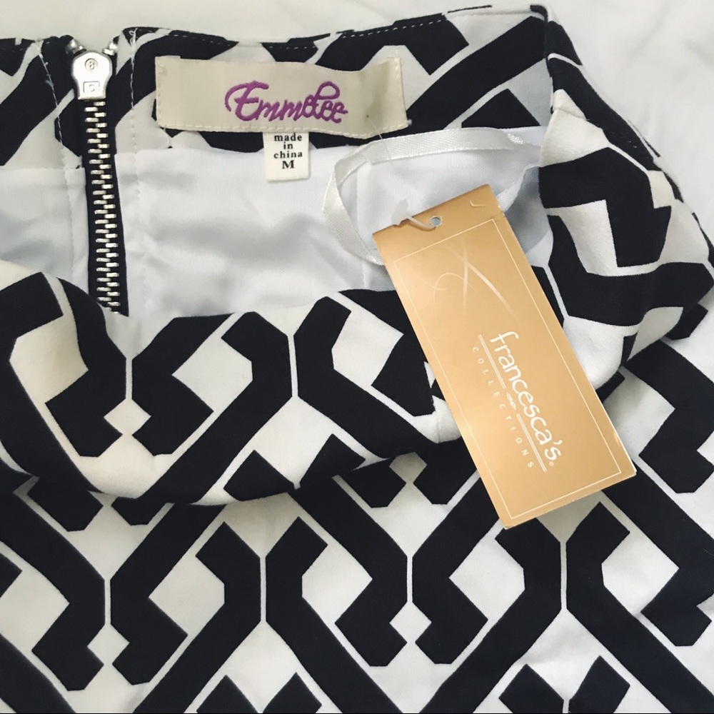Geometric printed skirt